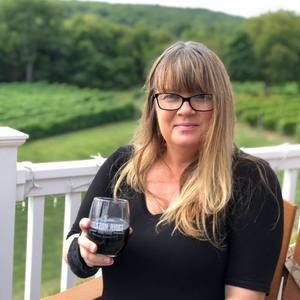 Meet your Posher, Danette